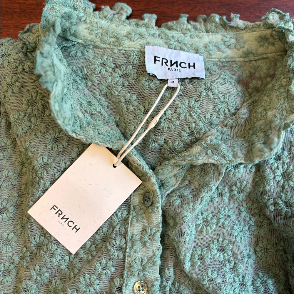 NWT Women's Long sleeve Lace Shirt Med